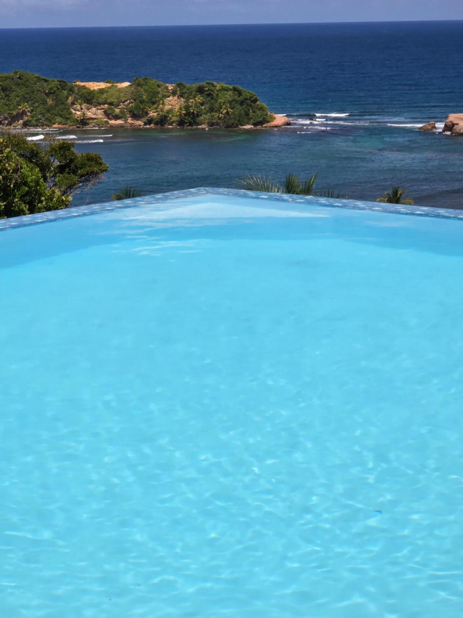 Hodges Bay House Apartman Calibishie Kültér fotó