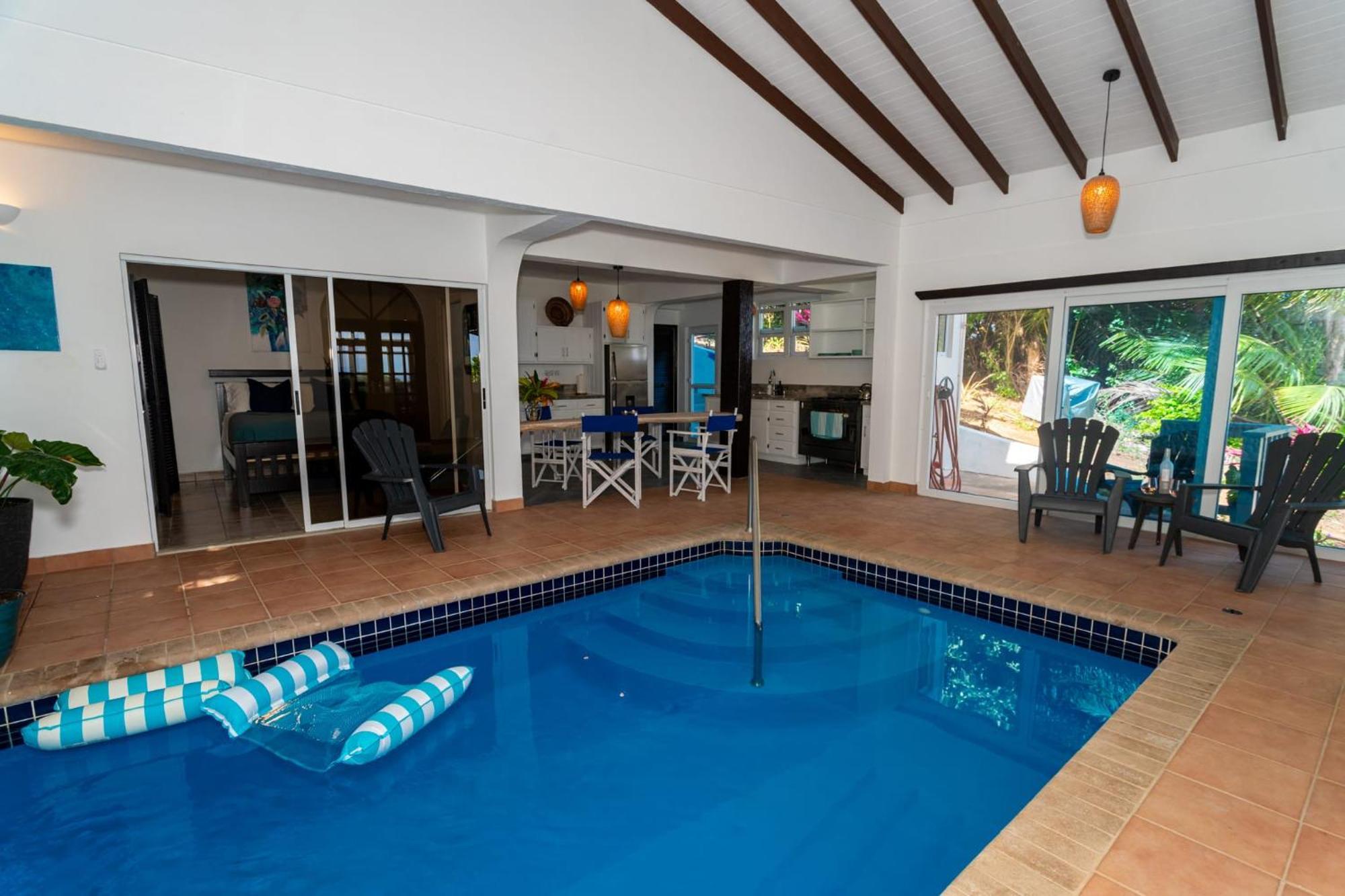 Hodges Bay House Apartman Calibishie Kültér fotó