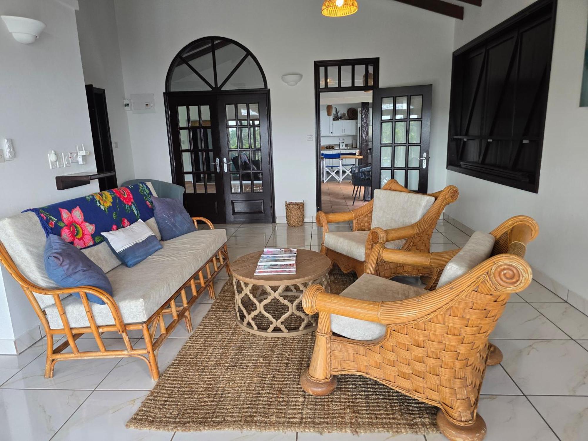Hodges Bay House Apartman Calibishie Kültér fotó
